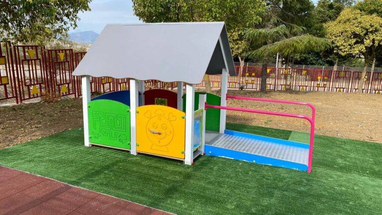 Parco giochi inclusivo