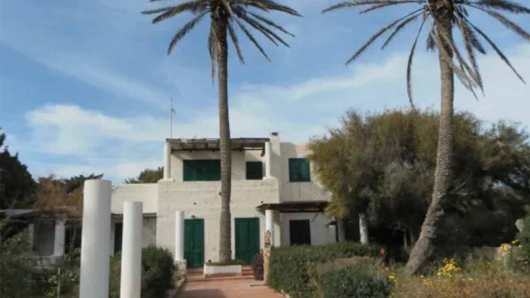Lampedusa villa Due Palme Berlusconi