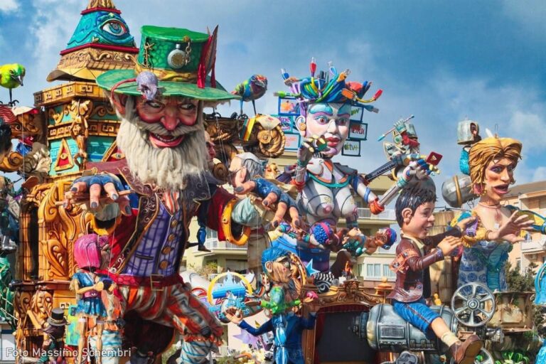 carnevale 2024 carri fermi