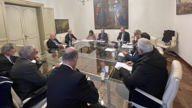 Tavolo tecnico su terme di Sciacca e Acireale