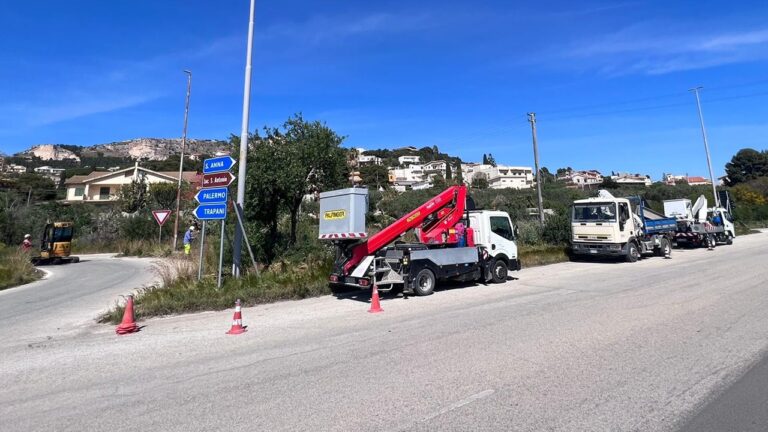 via ghezzi lavori pubblica illuminazione 2024