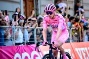 Pogacar vince anche la 16^ tappa e fa cinquina al Giro