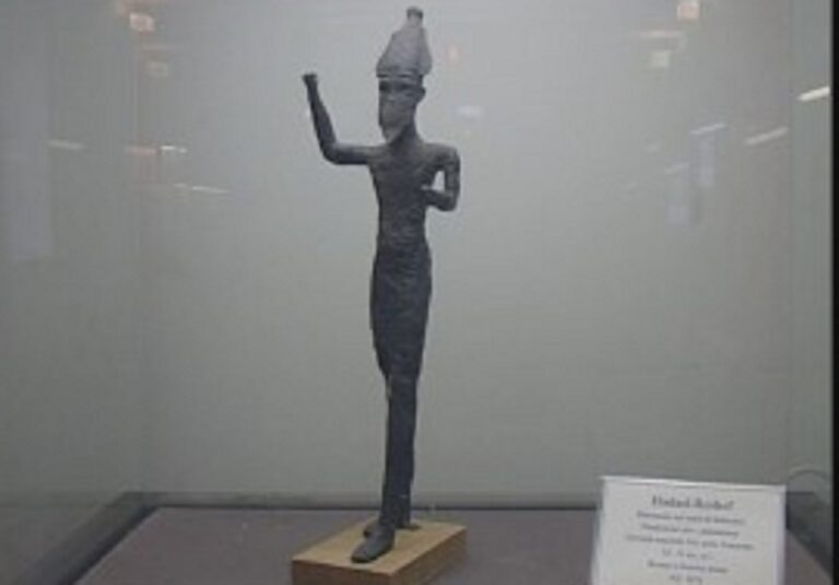 Melqart statua