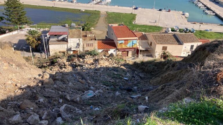 Menfi erosione Porto Palo