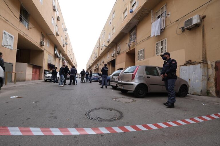 Polizia Zen linciaggio