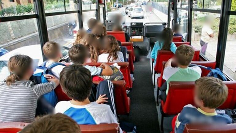 bus studenti gita
