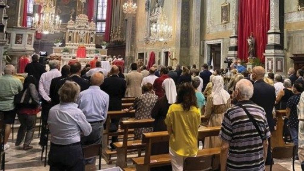 chiesa generica messa