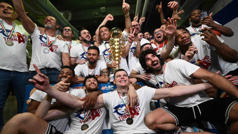 trapani sharks festa promozione a1 2024