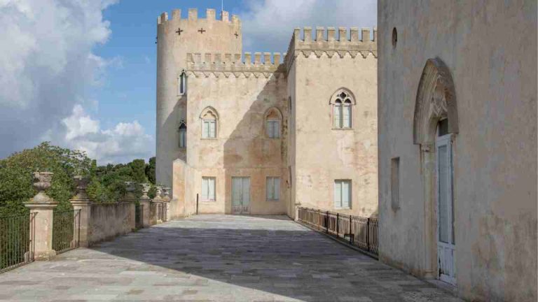 Castelli