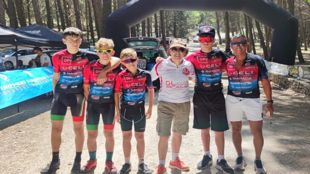 biker-carini-gruppo-2024-1