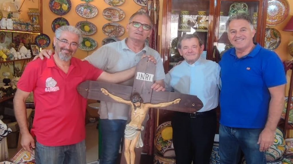 crocifisso carabollace restauro 2024