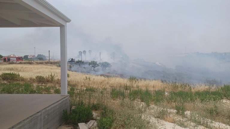 incendio menfi 2024