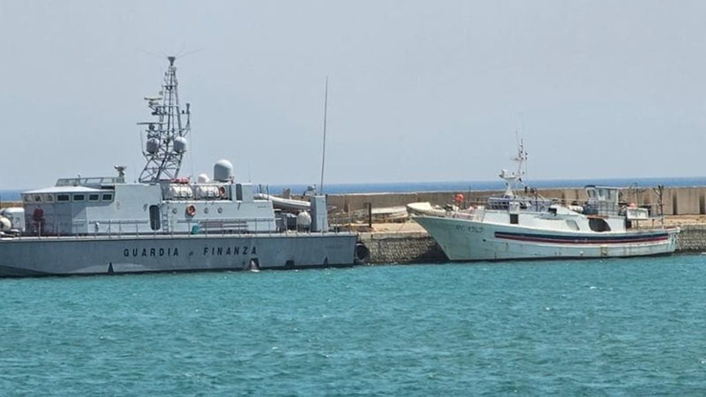 sequestro droga peschereccio 2024