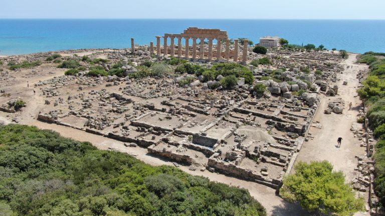Area del ritrovamente e Tempio C Selinunte 2024