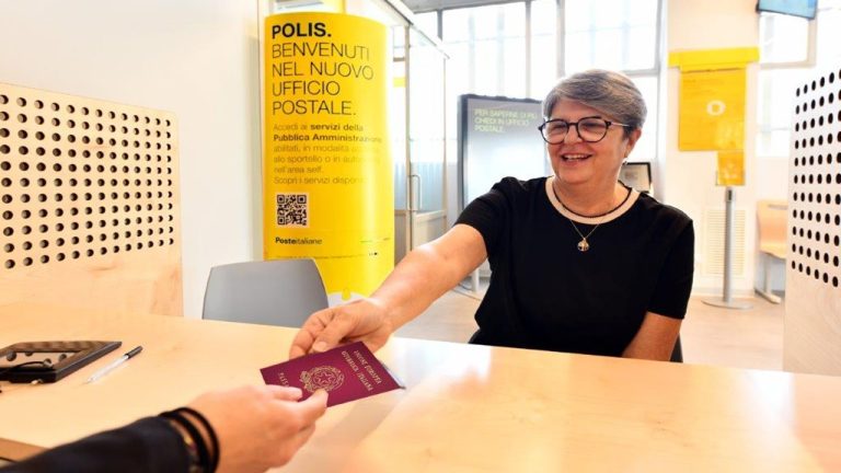 Poste Italiane servizio passaporti