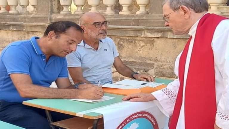 referendum autonomia differenziata firma arciprete marciante 2024