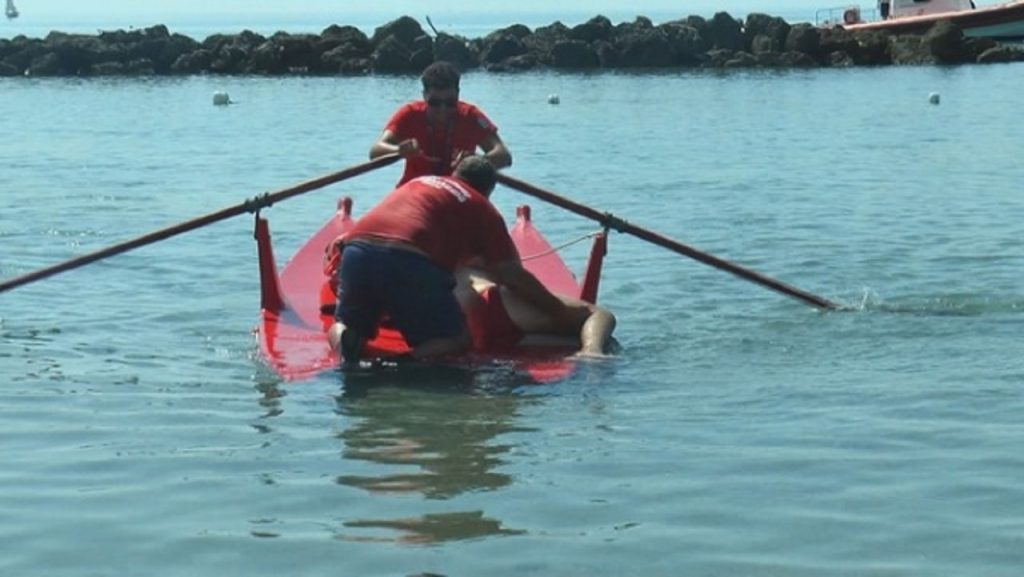 sALVATAGGIO MARE BAGNINO CANI