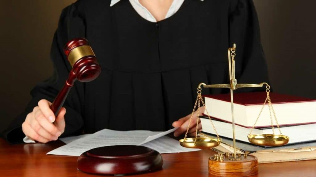 xr:d:DAE10ZrW-i8:4345,j:7104838300047756036,t:23112110