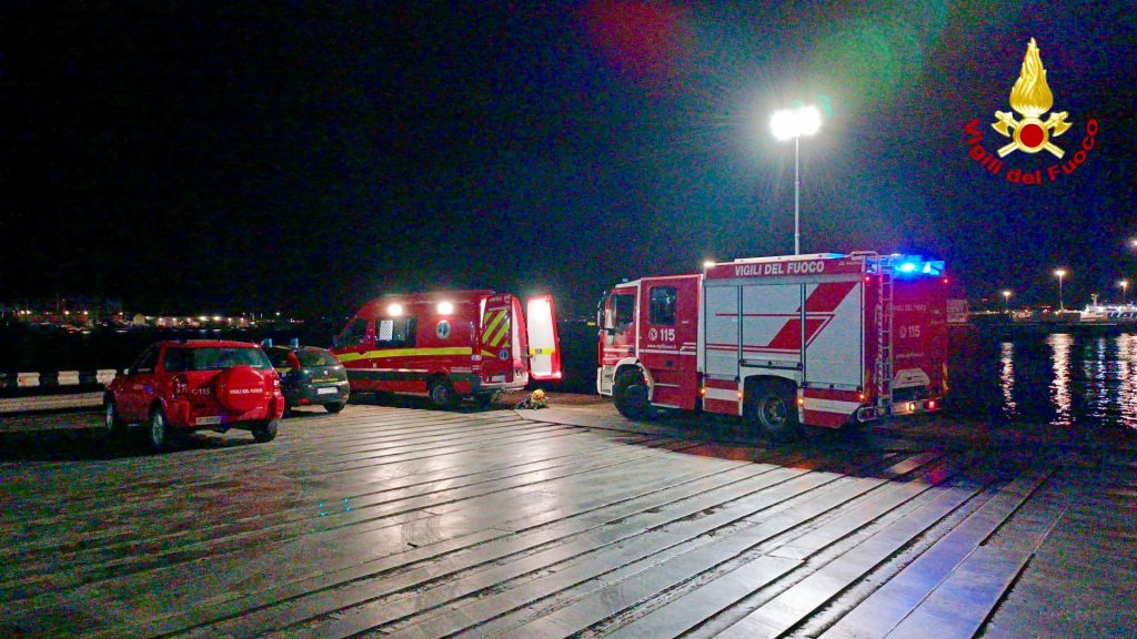 Vigili-del-fuoco-Palermo-mezzi