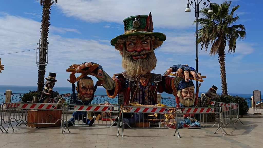 carnevale estivo piazza 2024