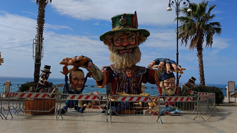 carnevale estivo piazza 2024