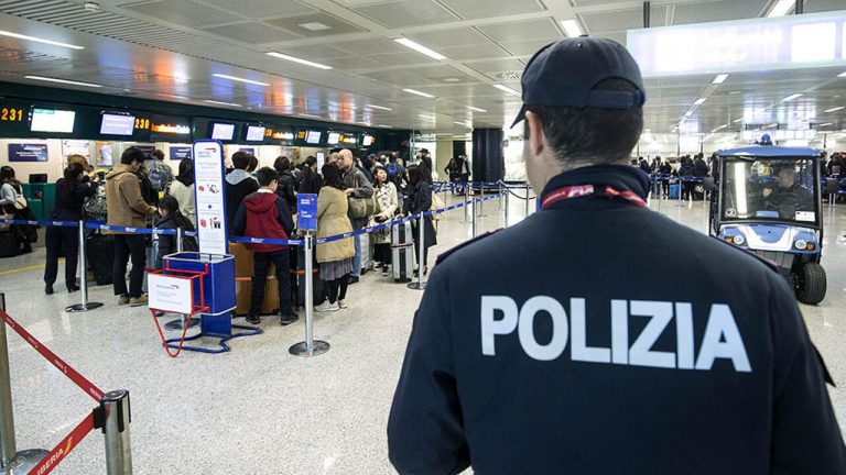 polizia aeroporto