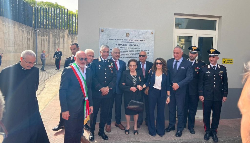 Stazione carabinieri Naro titolazione Vaccaro