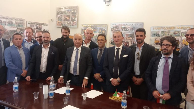 barbagallo e giarraputo con sindaci 2024