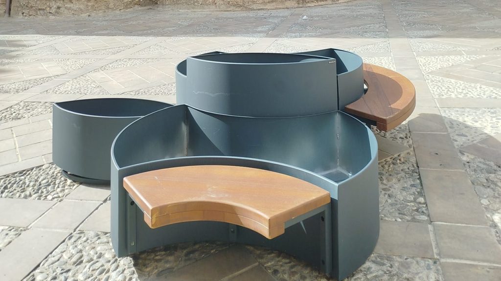 piazza farina panchina 2024 home