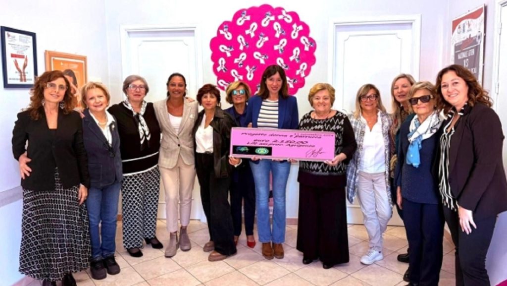 Progetto donne e parrucche