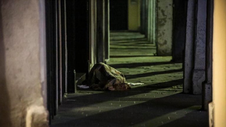 clochard notte