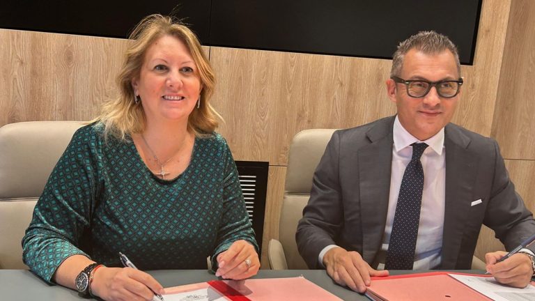 Savarino e Monti firmano consegna porti Sciacca e Termini 2024