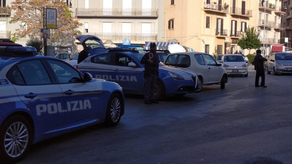 polizia posto di blocco sciacca 2024