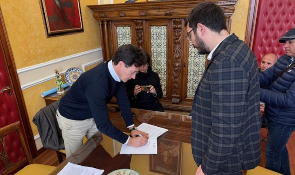 Protocollo intesa Comune e Istututo Bonachia installazione Catusi