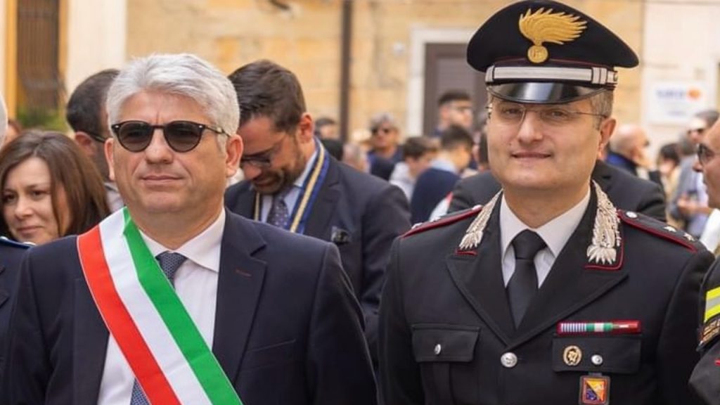 ruvolo con tenente carabinieri 2025