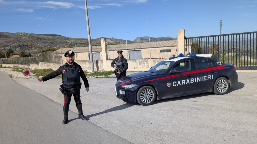 carabinieri posto di blocco