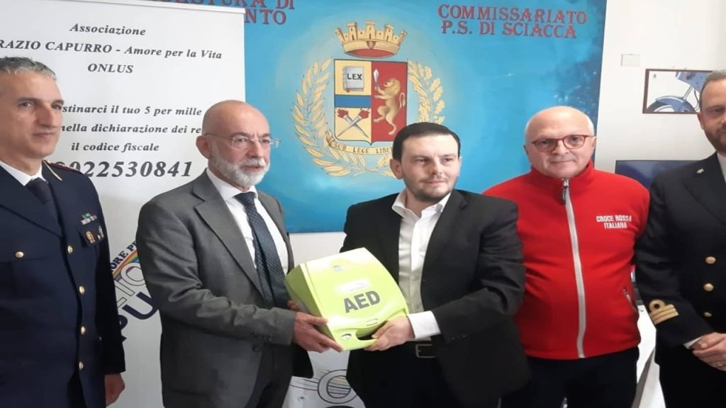 defibrillatore commissariato associazione capurro 2025