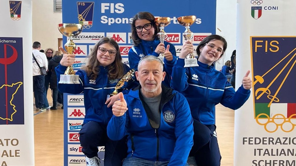 podio bambine 2025 scherma