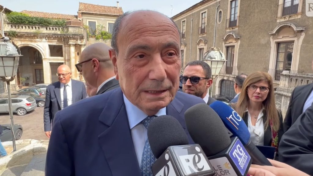 renato schifani 03-25