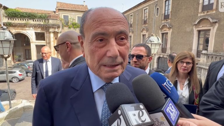 renato schifani 03-25