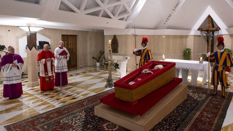 salma papa francesco 2025