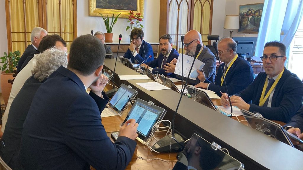 crisi irrigua riunione palermo 2025