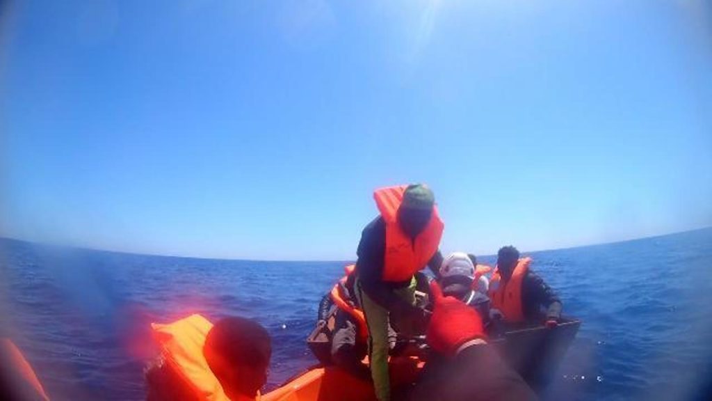soccorsi migranti in mare
