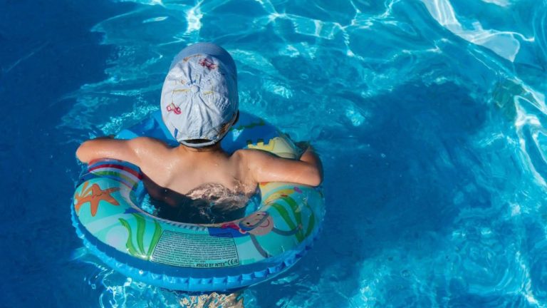 PISCINA_BAMBINI