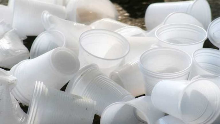 bicchieri-plastica1