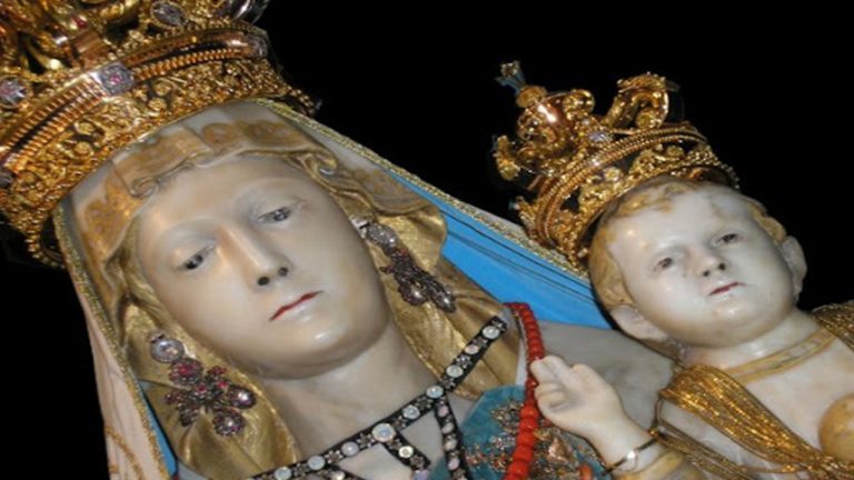 madonna primo piano