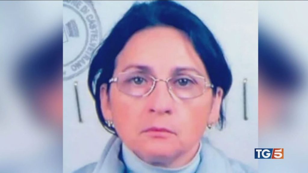 8351fce3-5d40-40a8-8013-1638fd227285@3