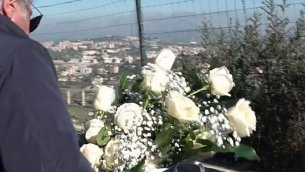 Fiori Alice Schembri ragazza suicida