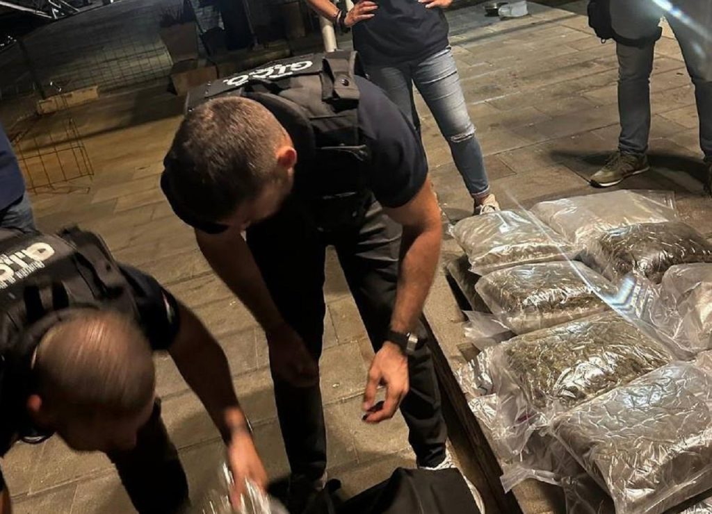 Guardia Finanza droga Messina