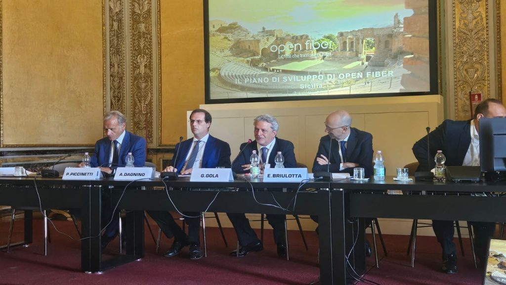 OpenFiberConferenzaStampa 2025